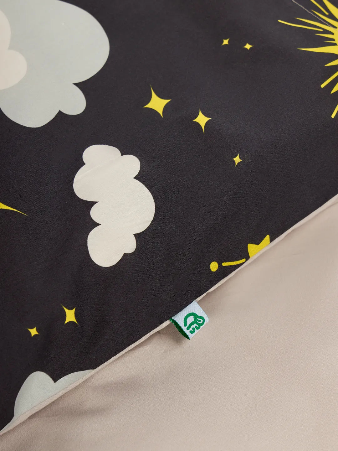 bedding-set-starry-night-sky-de/de750a3e46b6018df5f12dfd856db4960cc0300d