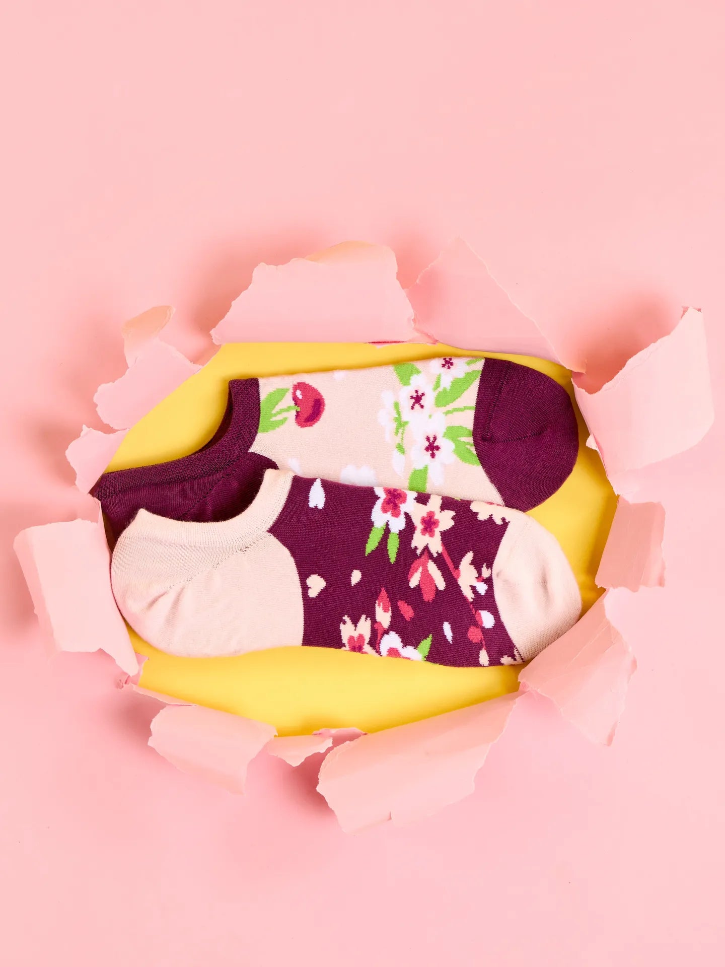 sneaker-socks-cherry-blossom-1-a4/a4f56ddc8f6d9b6e80e4b7af130676ed987328b5