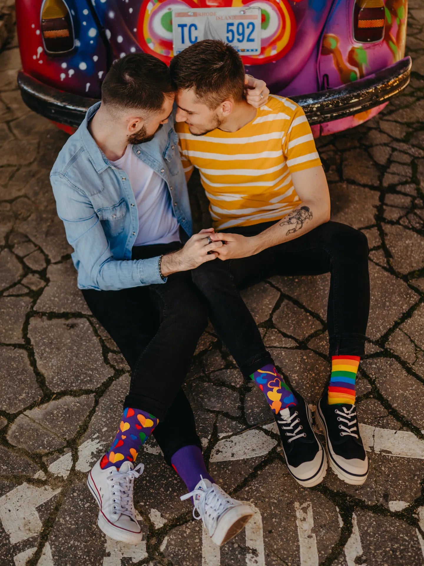 regular-socks-rainbow-hearts-3c/3c0224f9ad0dd8f979be70f3918b60fab986bc4e