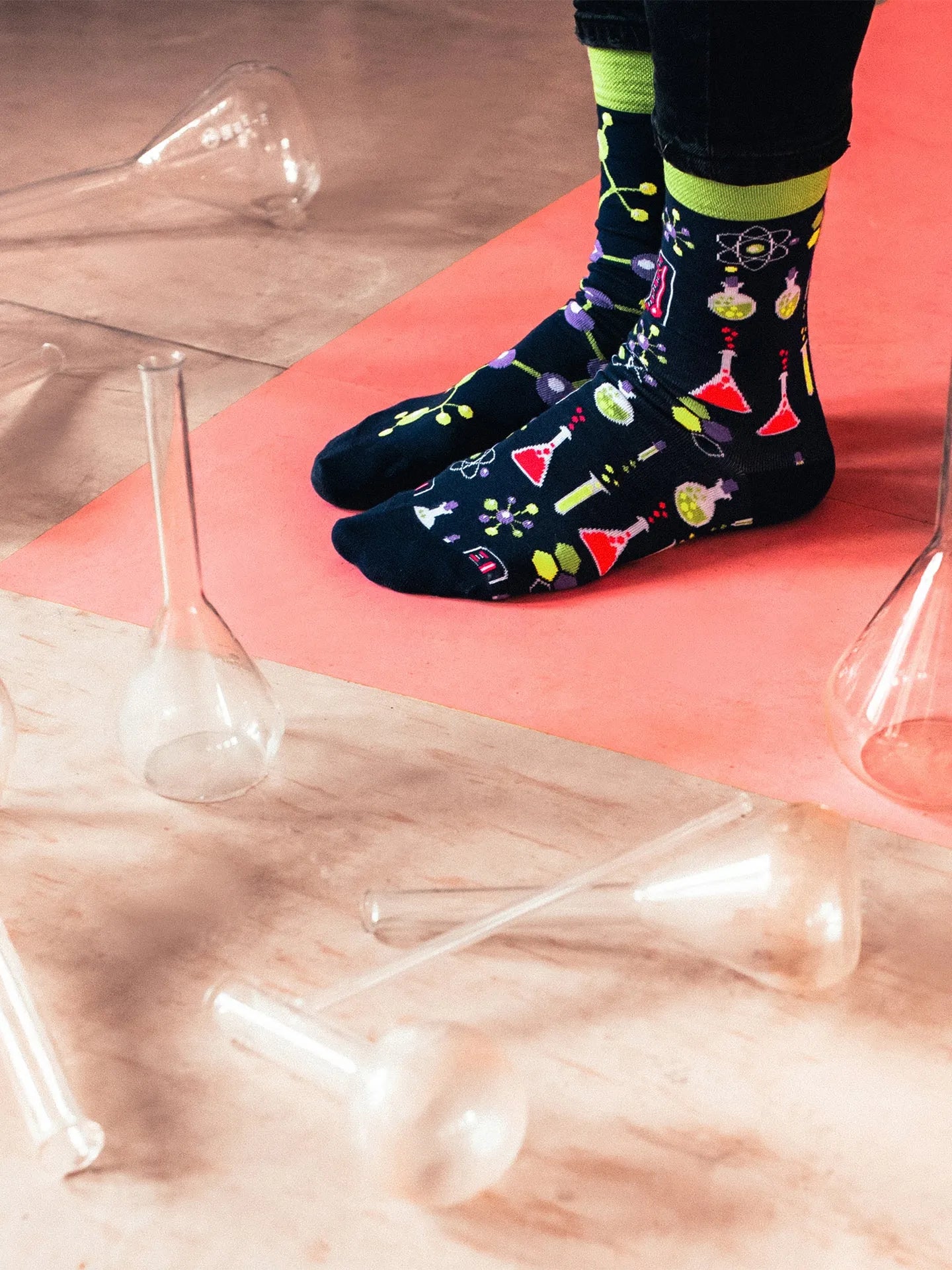 regular-socks-chemistry-1-12/12ac5011d8c62cc9eaa25a65ac52699533b487cb
