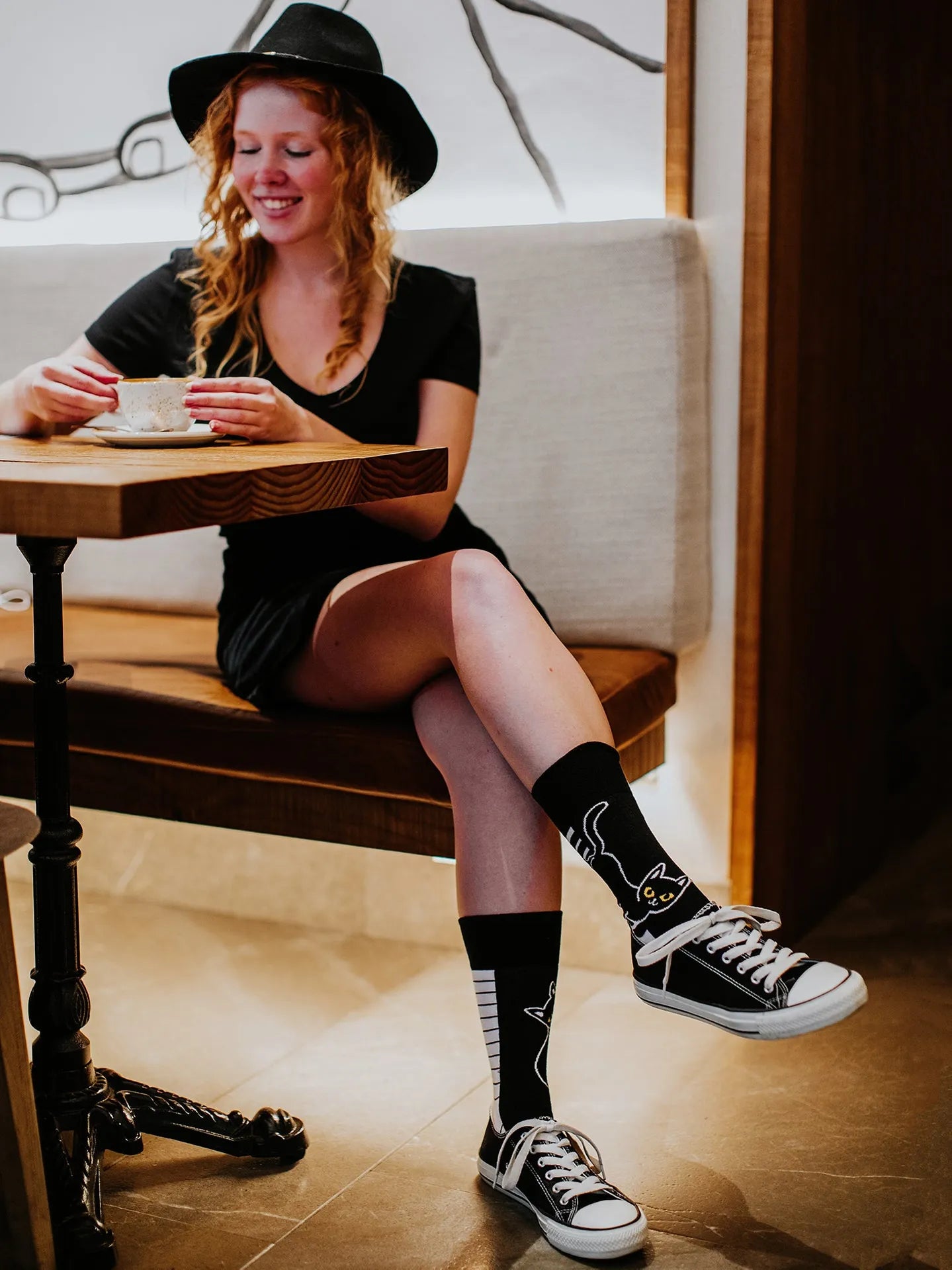 regular-socks-piano-cat-1-22/22c7f70dd776f7389f676516514fd38e0898ee5e