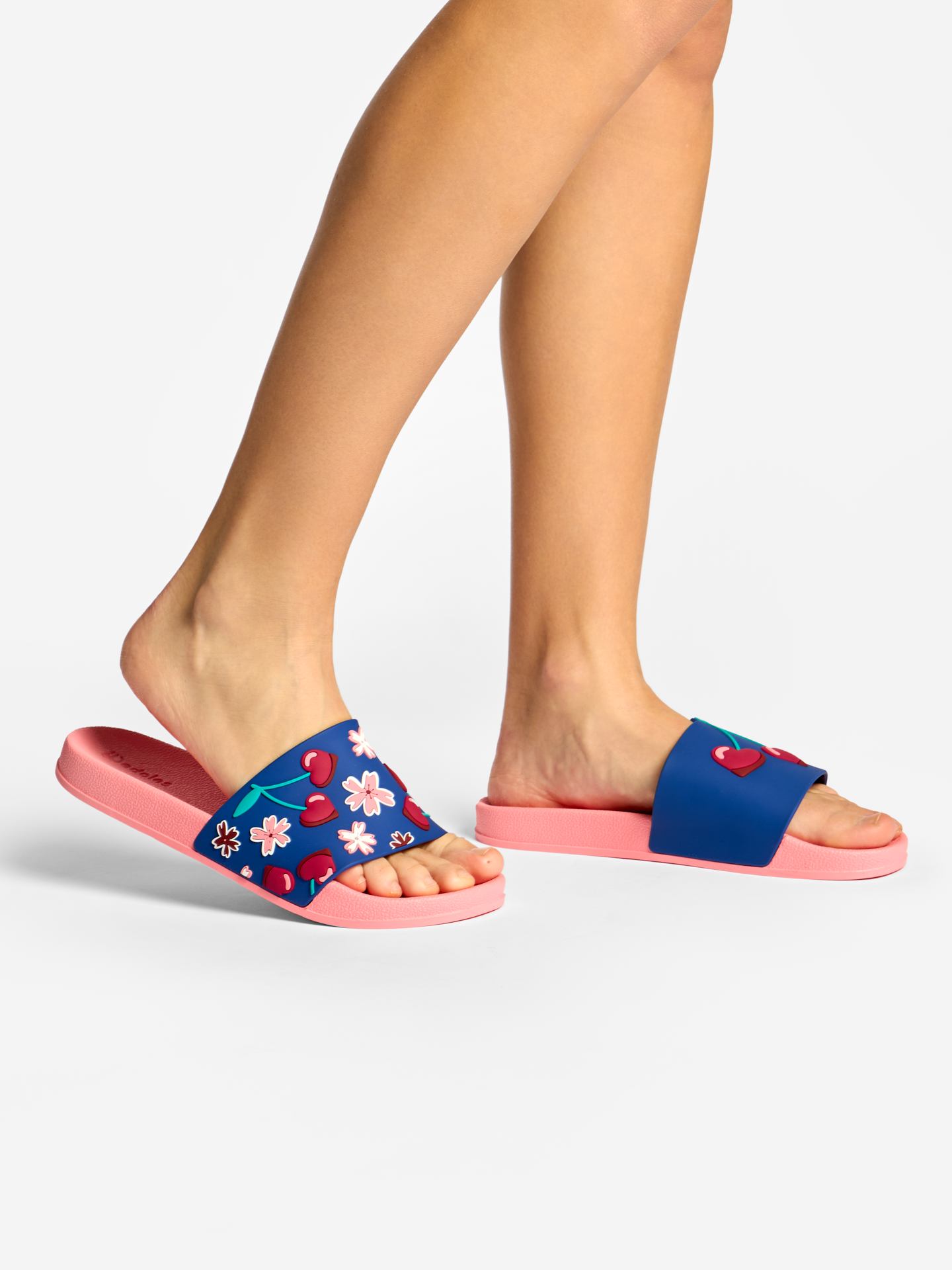 slides-cherry-love-7d/7d57c69ca80383fa6fa70190f892c1185d94285f