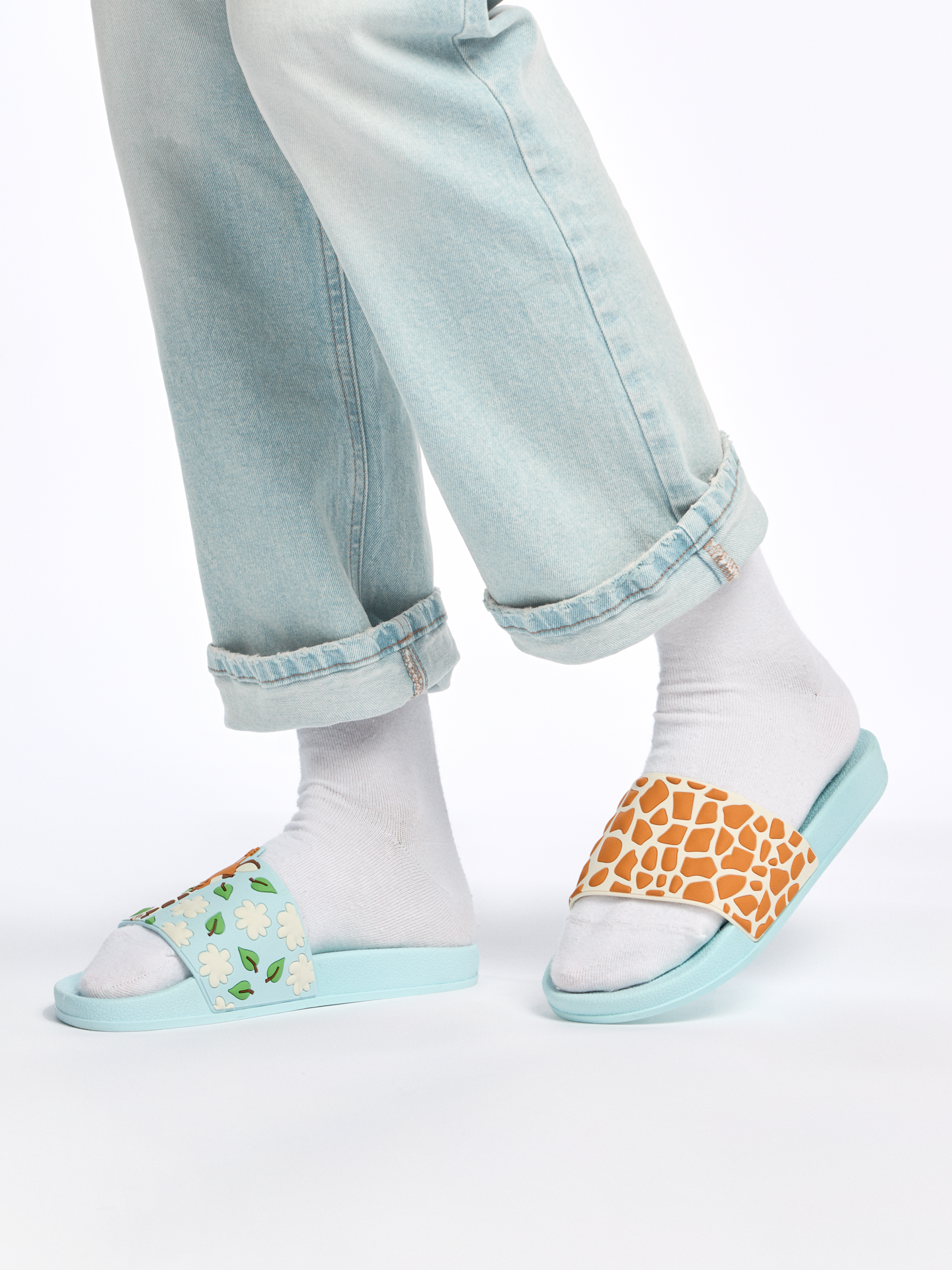 slides-cute-giraffe-c8/c8591ebd4f621bd24774ac7863230e11c63c1f84