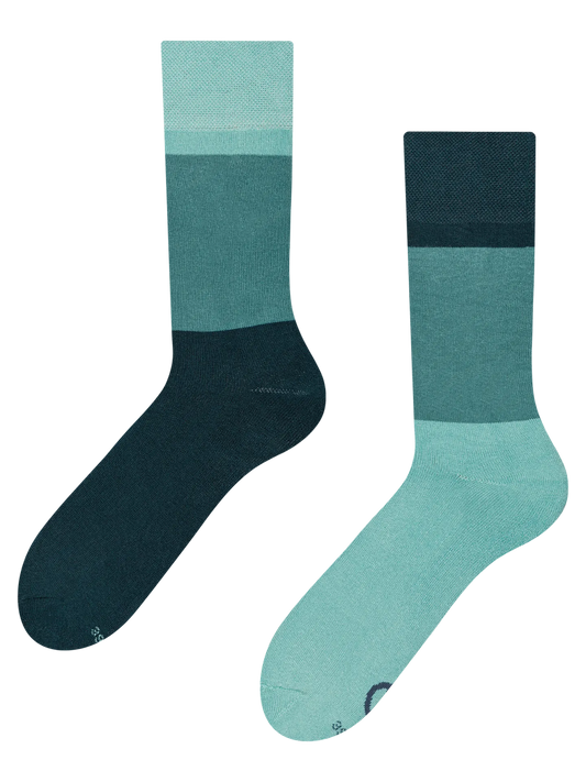 warm-socks-ocean-blue-tri-color-00/00205d95c5a58ad86d910b9b0078d87497d87a32