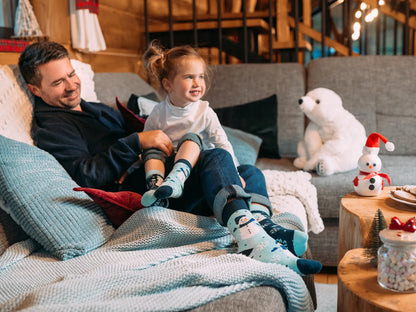 warm-socks-joyful-snowman-1-77/770946acdd3cb823f91f3f3623511922623cf16d