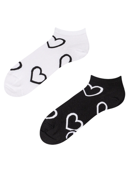 ankle-socks-black-white-hearts-1-53/5322b03fdd9b3b01afeaf40024fe08bddd7a99dc
