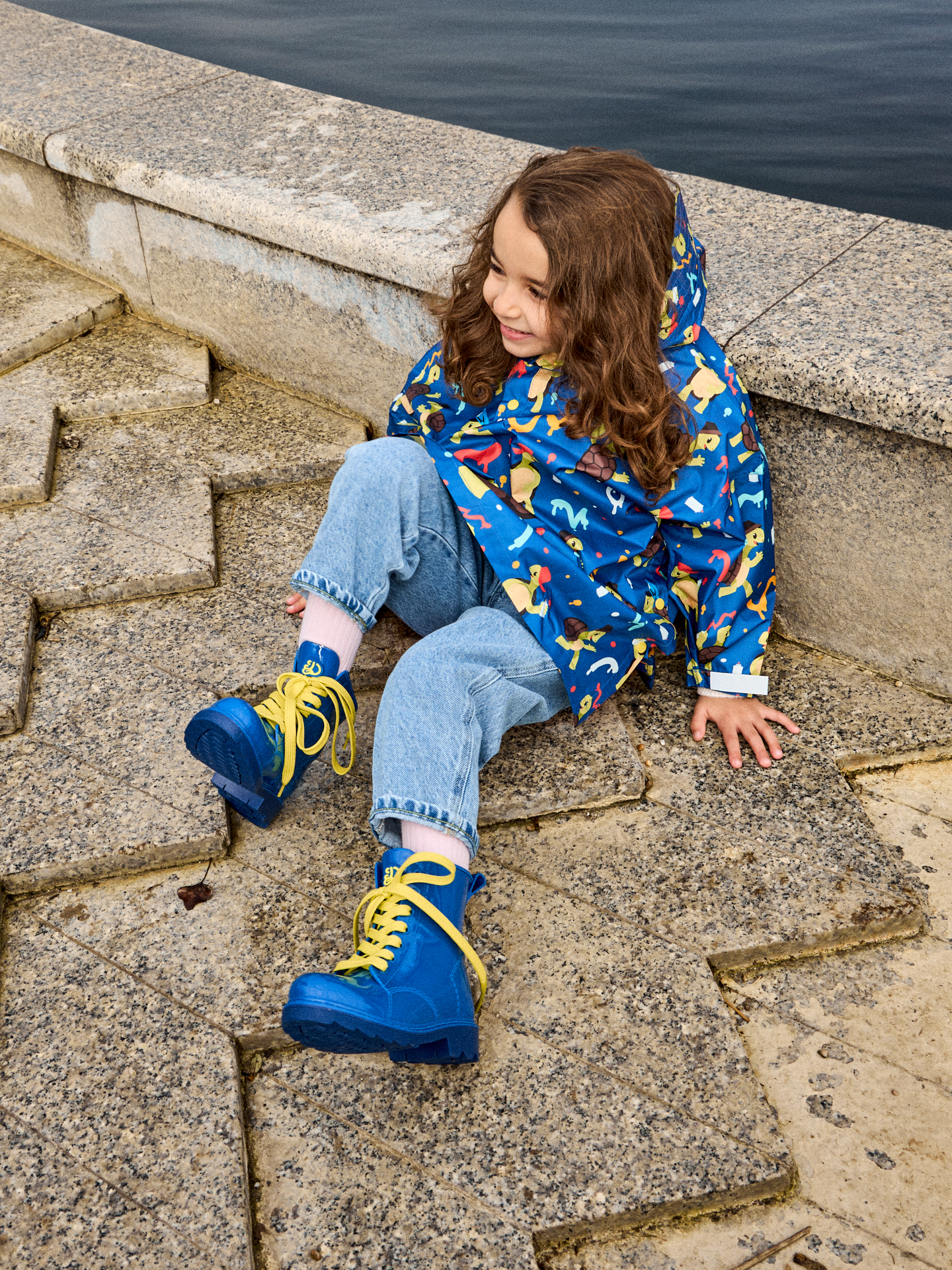 kids-raincoat-turtle-the-artist-3b/3b53f95b6ca59e4e90ee0cfd5397000bef2b74b8