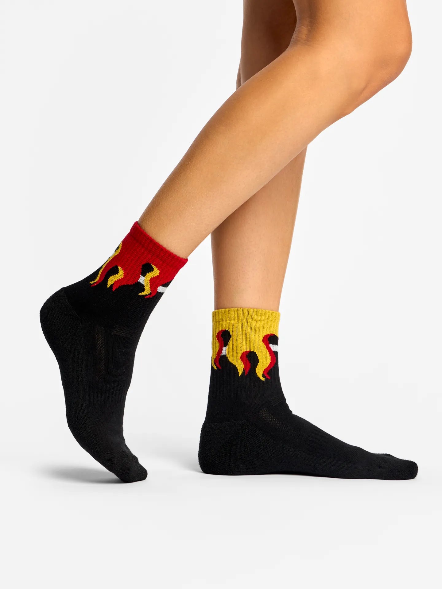 active-crew-socks-on-fire-13/134cc0abb0f6cec85801aa4f1ac2ea2eb65da29a