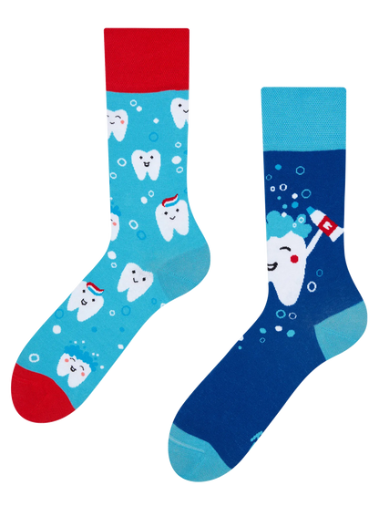 regular-socks-clean-teeth-1-3a/3ad8c3f3a772a33f13350dbda8b0b0068dca33ee