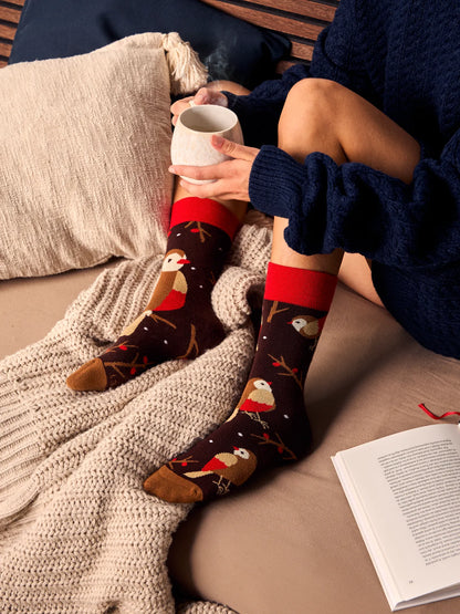 warm-socks-bird-on-a-branch-13/13b7261f161177013408f6776fc14b6d5be21eec