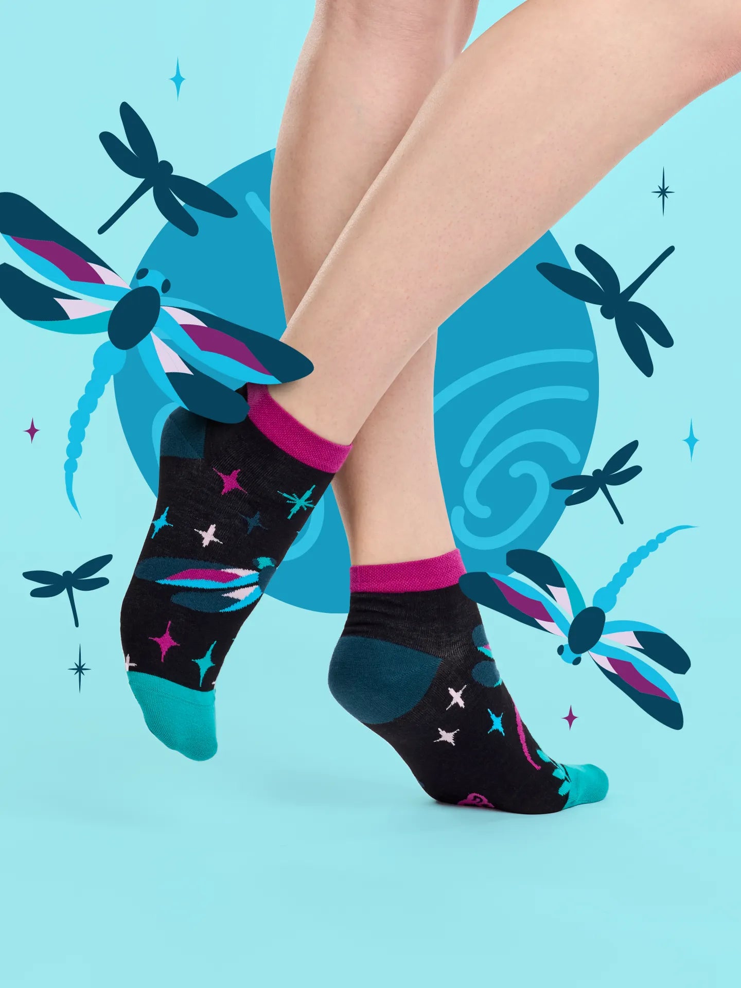 ankle-socks-dragonflies-at-night-1-62/62378af68649c63ad6ad3886d5a58d1f45320a11