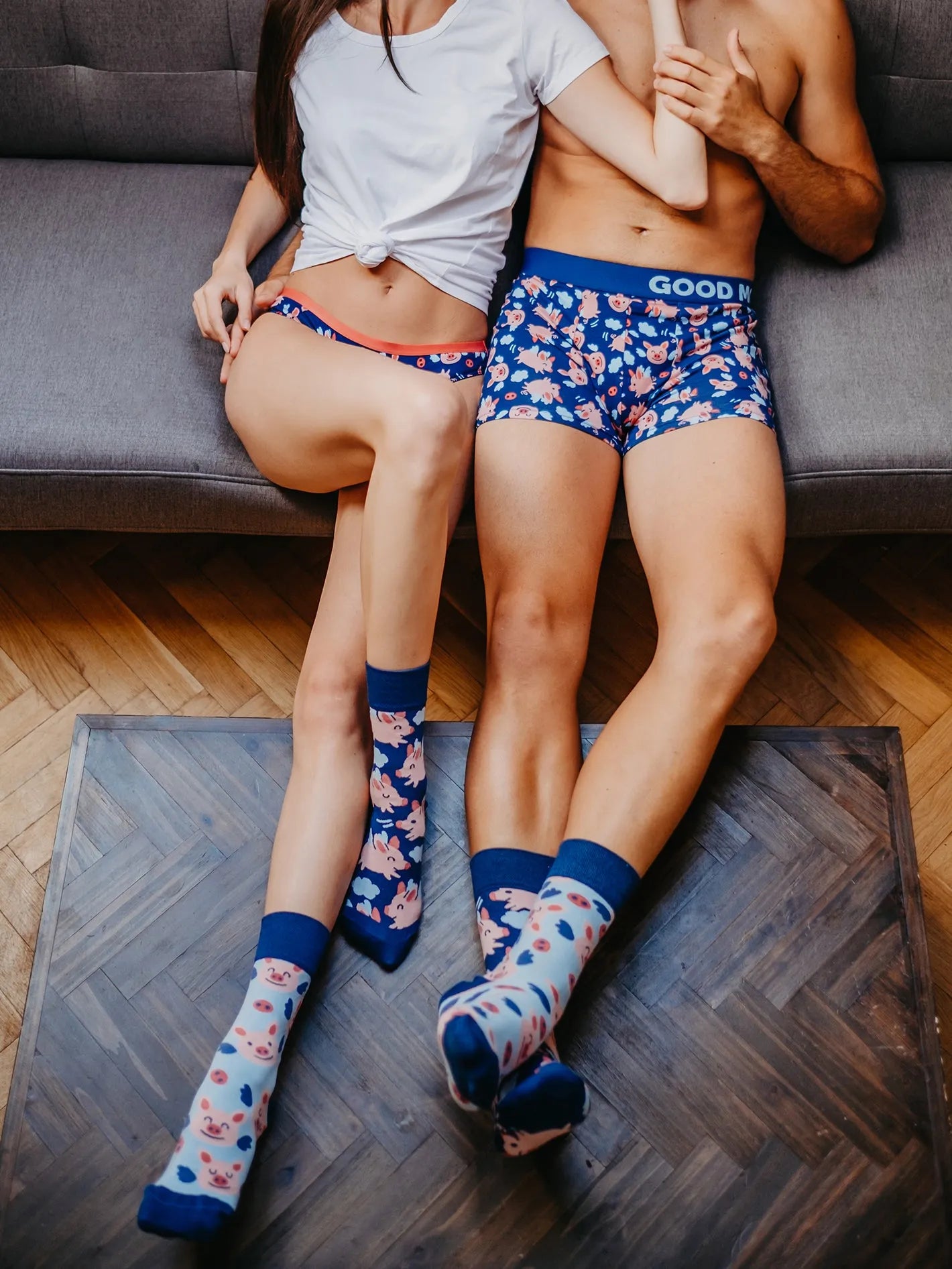 regular-socks-flying-pigs-1-b5/b5dc766ab6401ec346f2927d78729f53c526003a