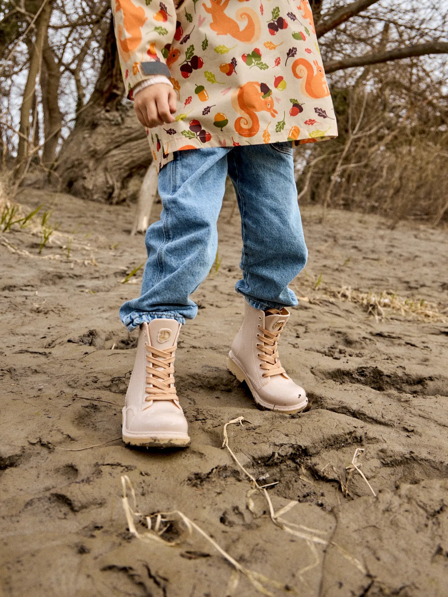 almond-kids-rain-boots-14/147bdcc149096894c997c401f3ff1a658a263970