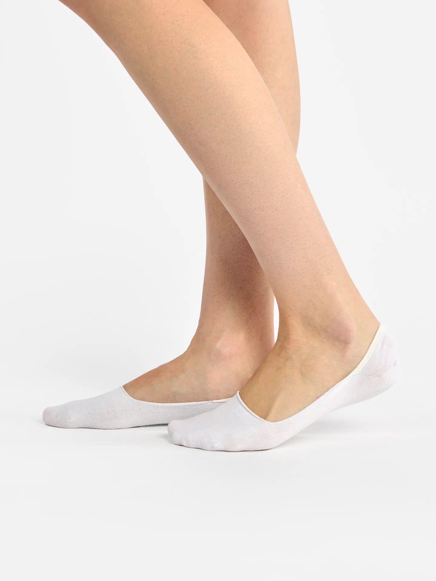 white-classic-cotton-no-show-socks-3-pack-d9/d9021ae62b09feff9d24debc2468604d607f8c2e
