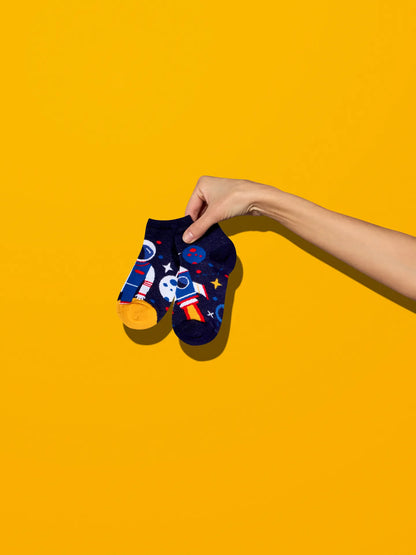 kids-ankle-socks-astronaut-1-33/33ac95f576180cc0d6c13317afba2580689f460d