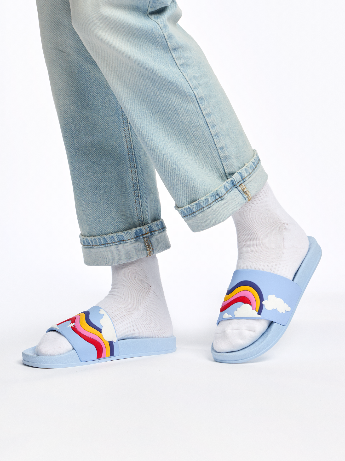 slides-rainbow-sky-69/6996b65182413aff0498613476c15e72dfac73fb