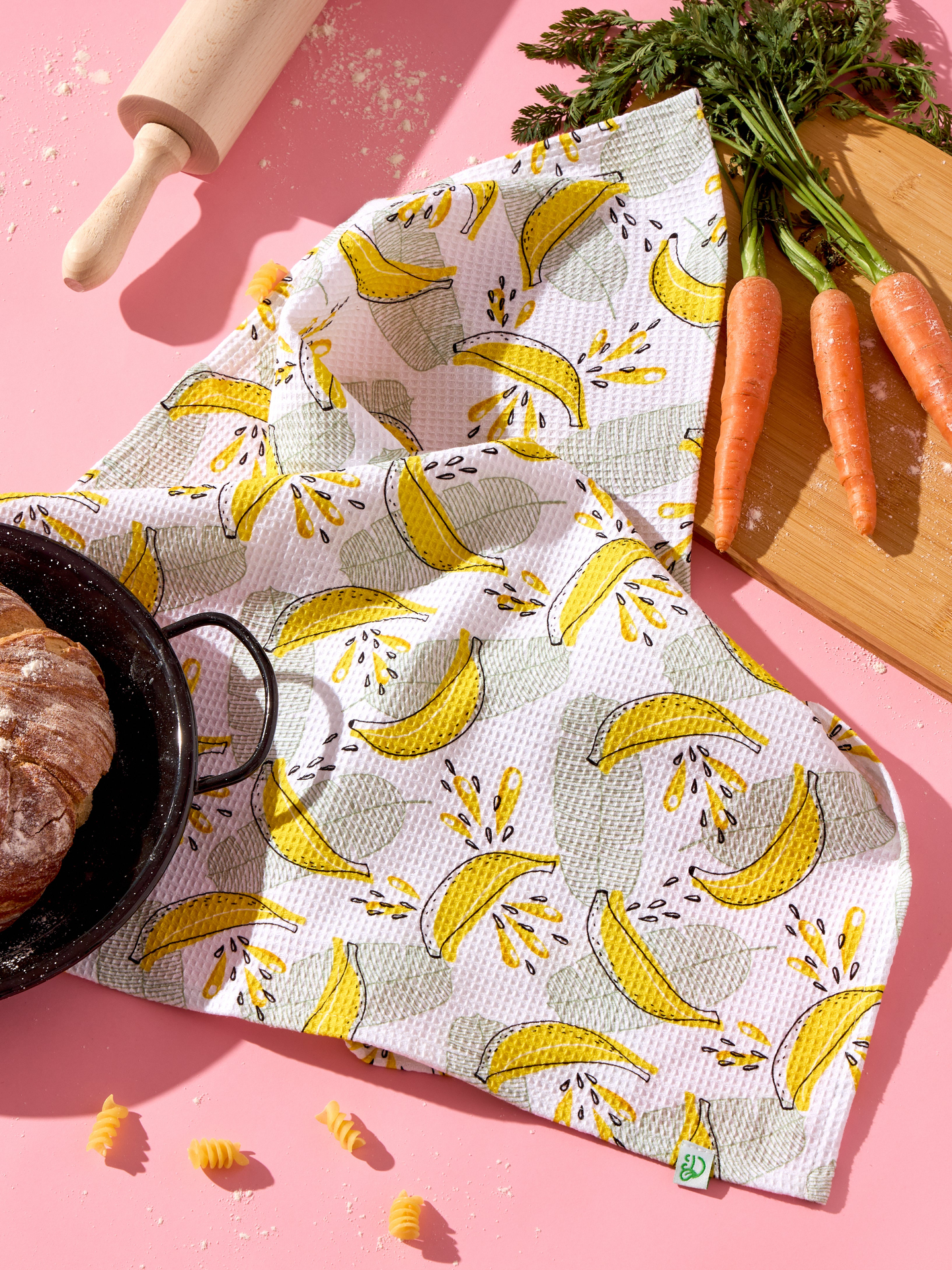kitchen-towel-fresh-bananas-ee/ee3610829306b09f8475626863417f254e34c043