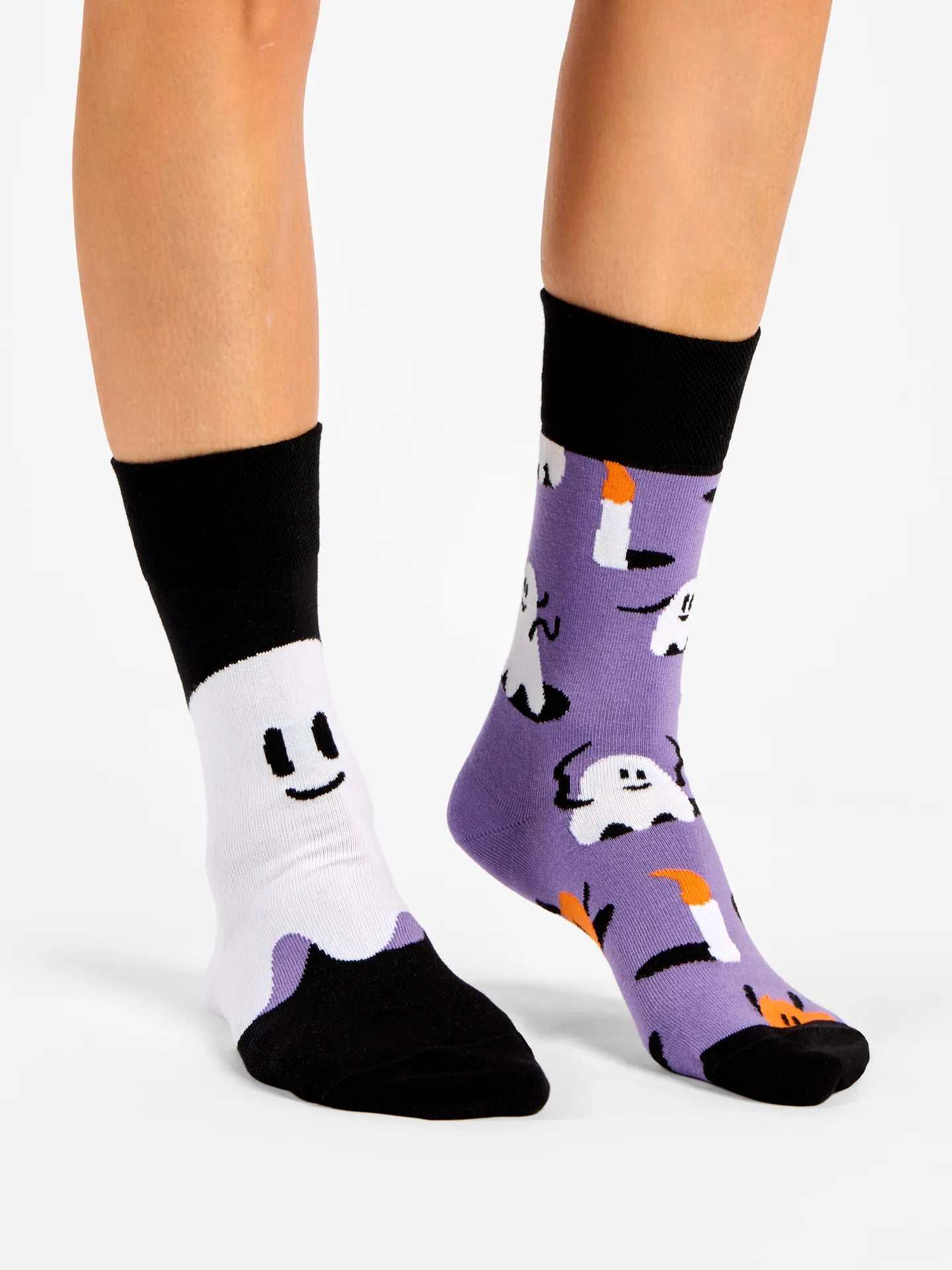 regular-socks-ghosts-pumpkins-2-1f/1f29ab360973df195809781fabc2a5ea60e63387