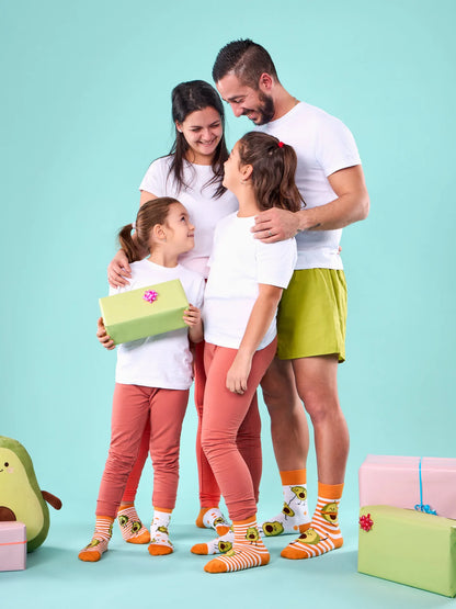 regular-socks-funny-avocado-1-1f/1f9b86d5b4e0e4715e9bb371812d32fd04377195