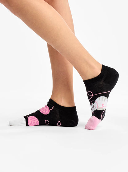 sneaker-socks-cat-ball-okt-0b/0b429d31ad003bc186b2aad87548669502a368b7