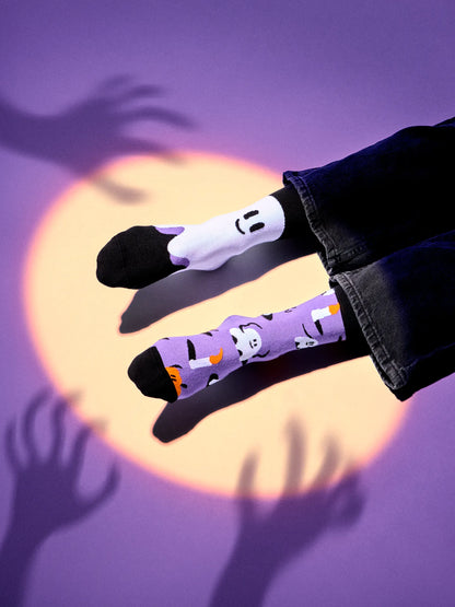 regular-socks-ghosts-pumpkins-2-28/284e41e8deba8bbd23503f69a6e7b596018be2c6