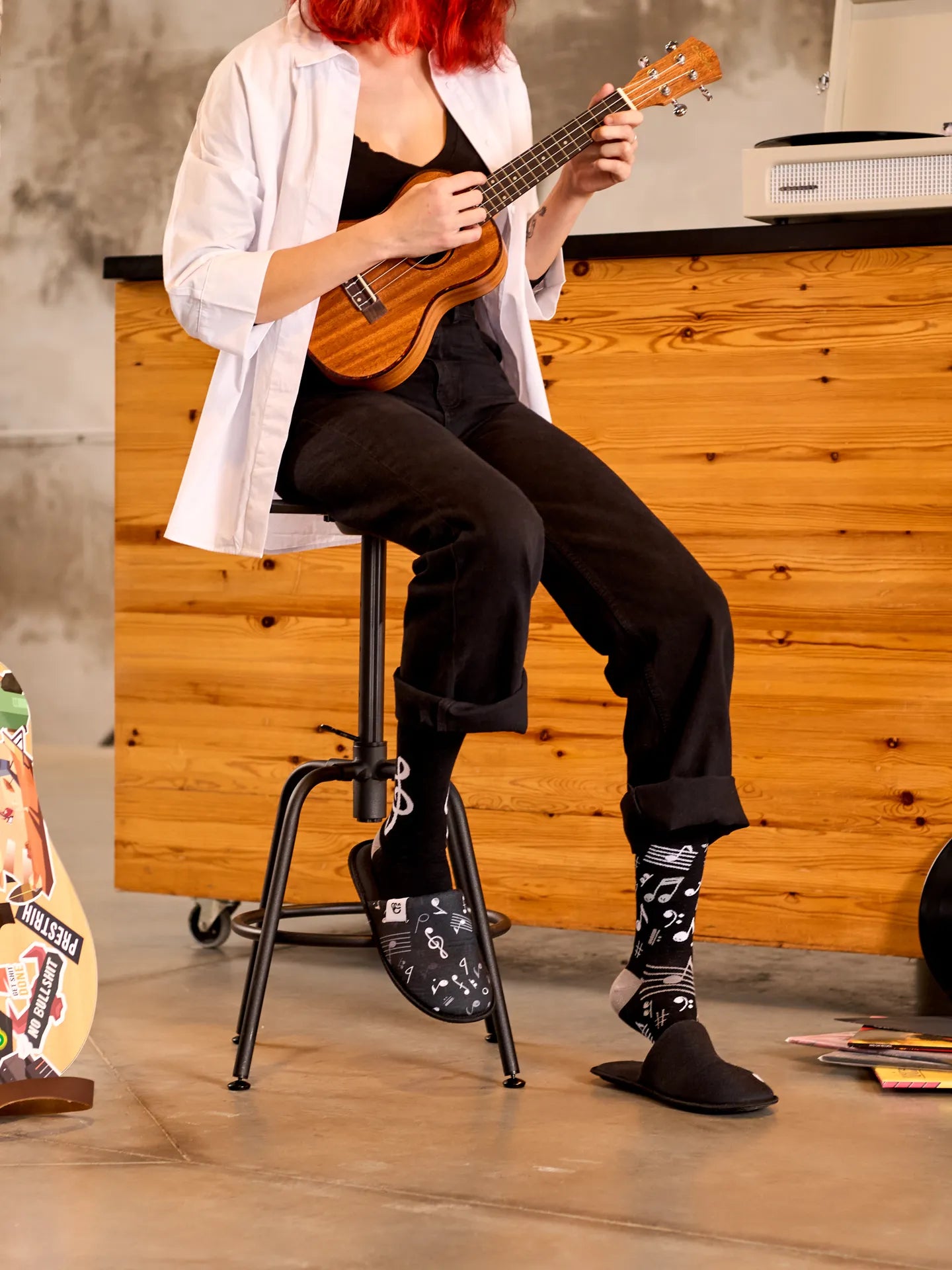 slippers-music-24/240130afba2ca2dce0d47009beebb0e599d2cb85