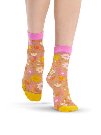 nylon-socks-flower-garden-c3/c30417b71bd5bc41c7de849f1ef98a4713163603