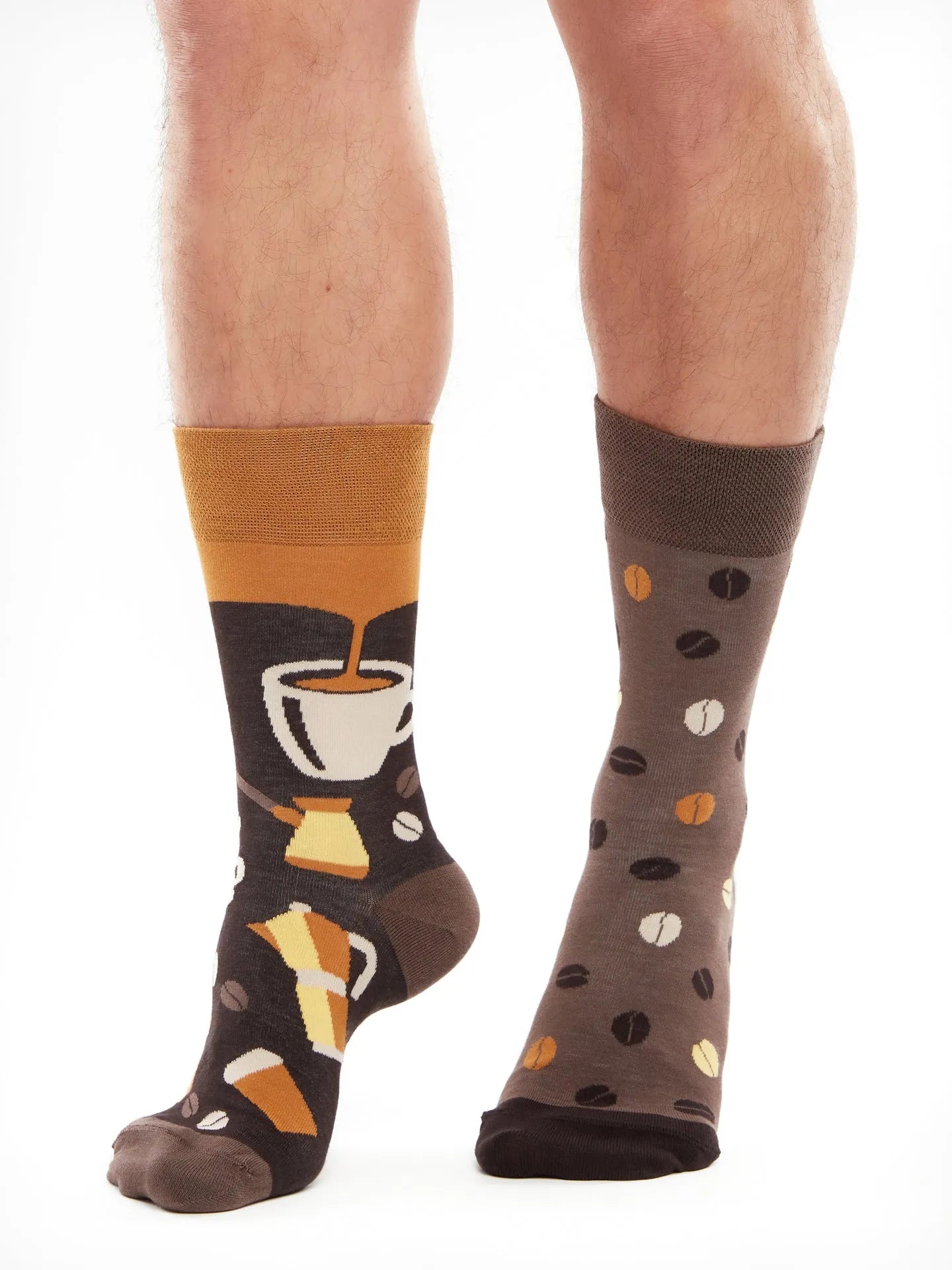 bamboo-regular-socks-coffee-beans-1-08/0847983e6e9b66920834b557a2303bea1087a8c8