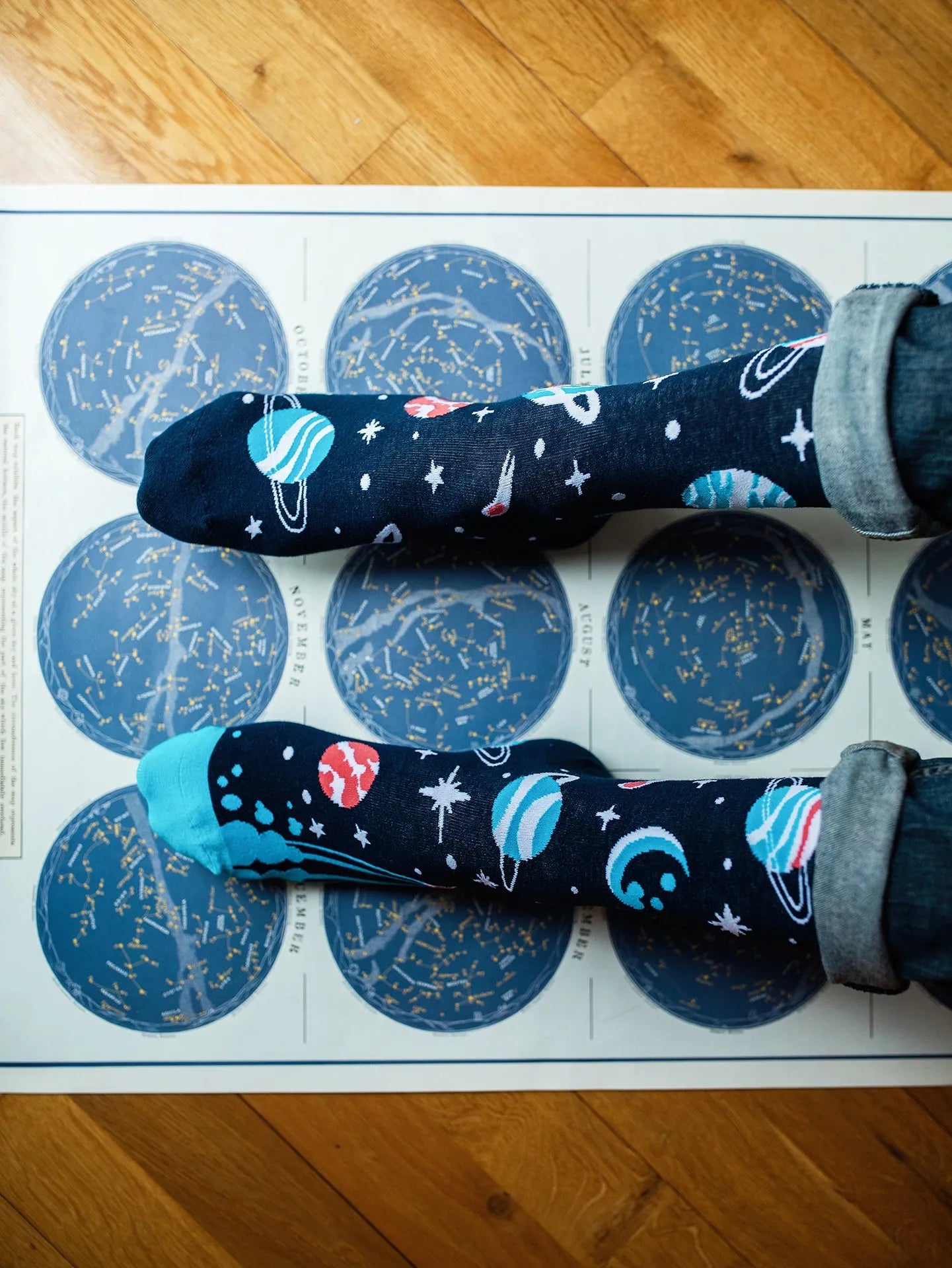 regular-socks-planets-1-19/1975570fd4cbe30652e3b1bead868f0b95507867