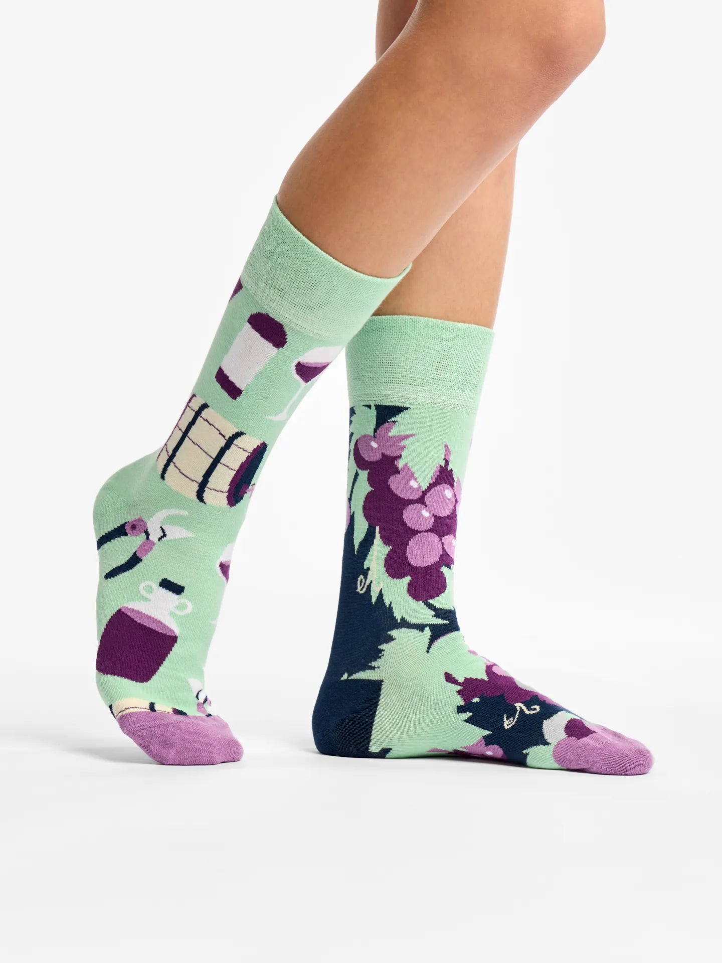 regular-socks-winemaker-1-ad/ad5070da87014a402239b3893a4c3199d4fff91c