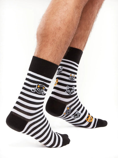 regular-socks-cats-stripes-1-b0/b09eeacad05dfb6f80feb5d41e58e51eb856af4d
