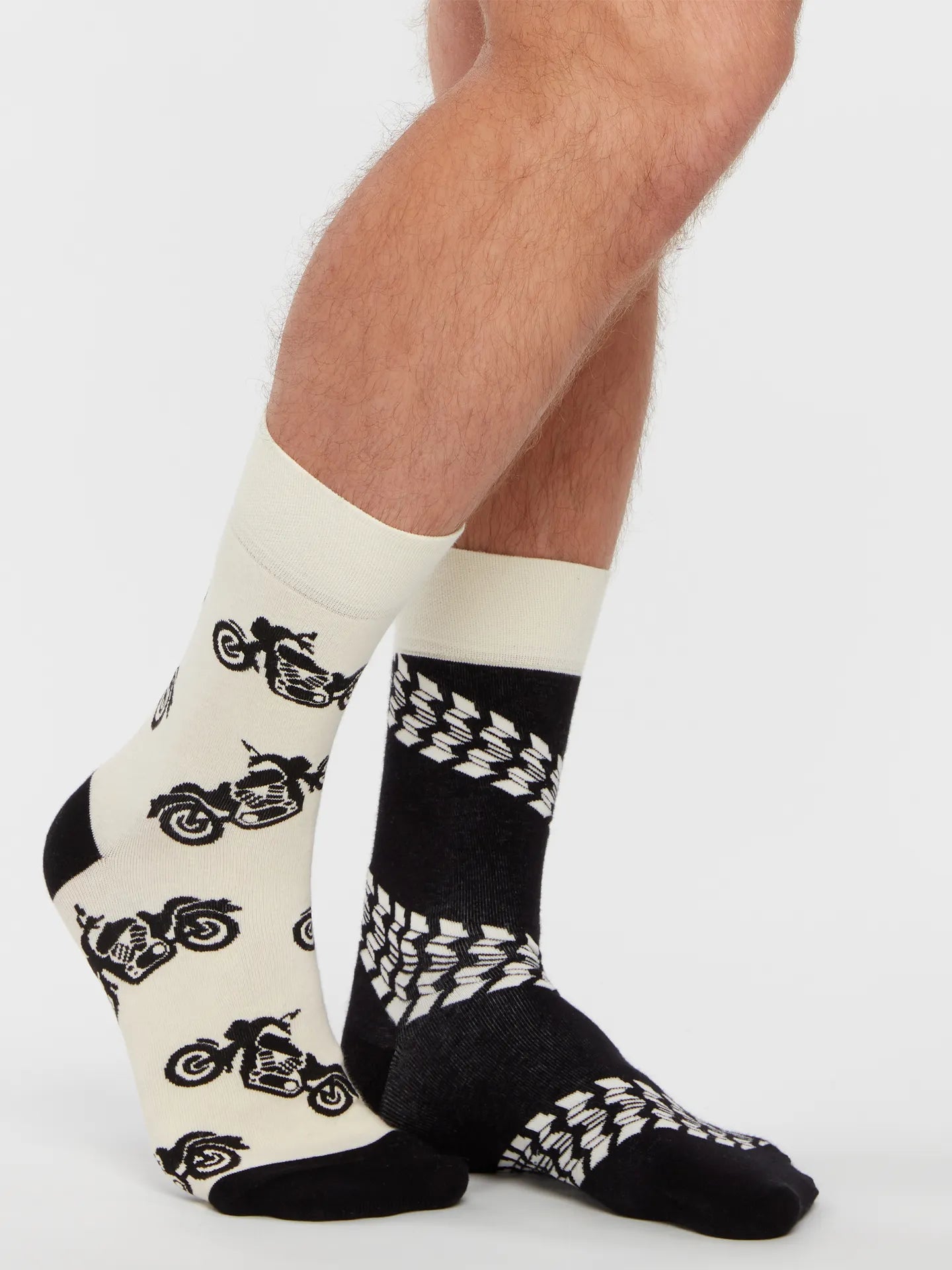 regular-socks-motorbike-1-21/21c44f1d633def236fbe4e67ad7db75f4c27e9ed