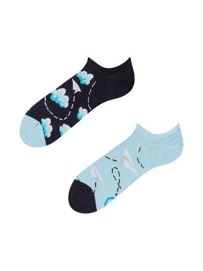 sneaker-socks-paper-planes-clouds-1-f0/f02478c0f3a86006fe1e284a0dd36950a4b0100f