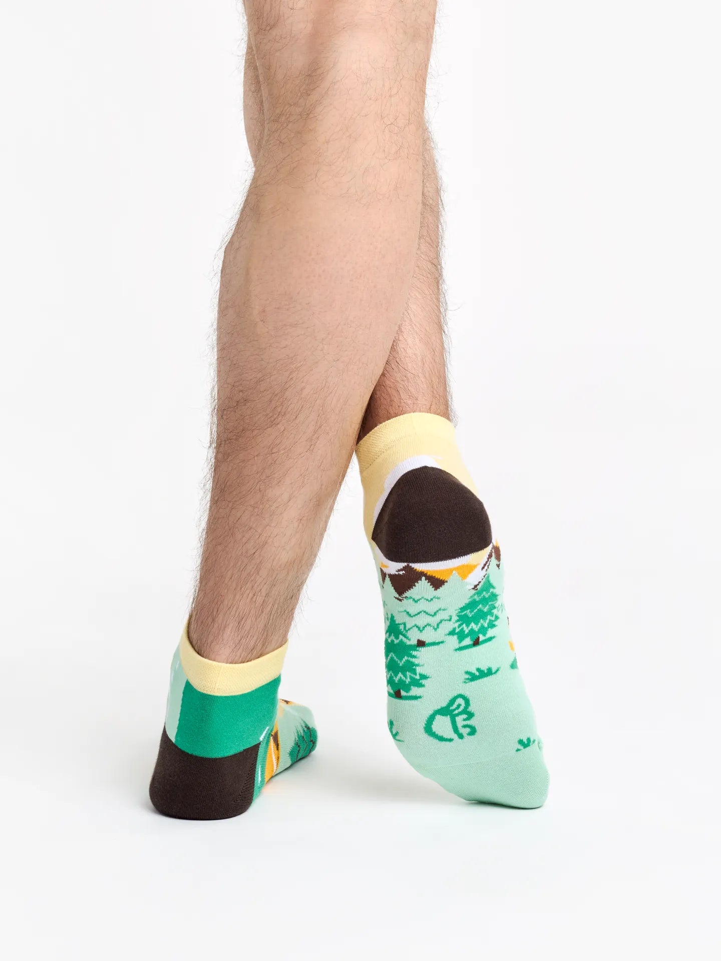 ankle-socks-mountain-camp-1-62/629f2f3deec2db84adc7d46606f1db1111984efb