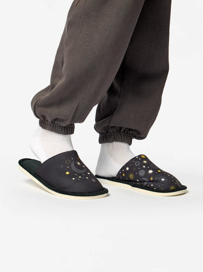 slippers-zodiac-sky-cb/cbfa5c20e5fc51fde592870fced8608e80610af7