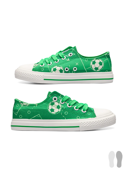 kids-canvas-shoes-football-pitch-64/64e57d05ed0d6122b605d481d3a36317b427c19b