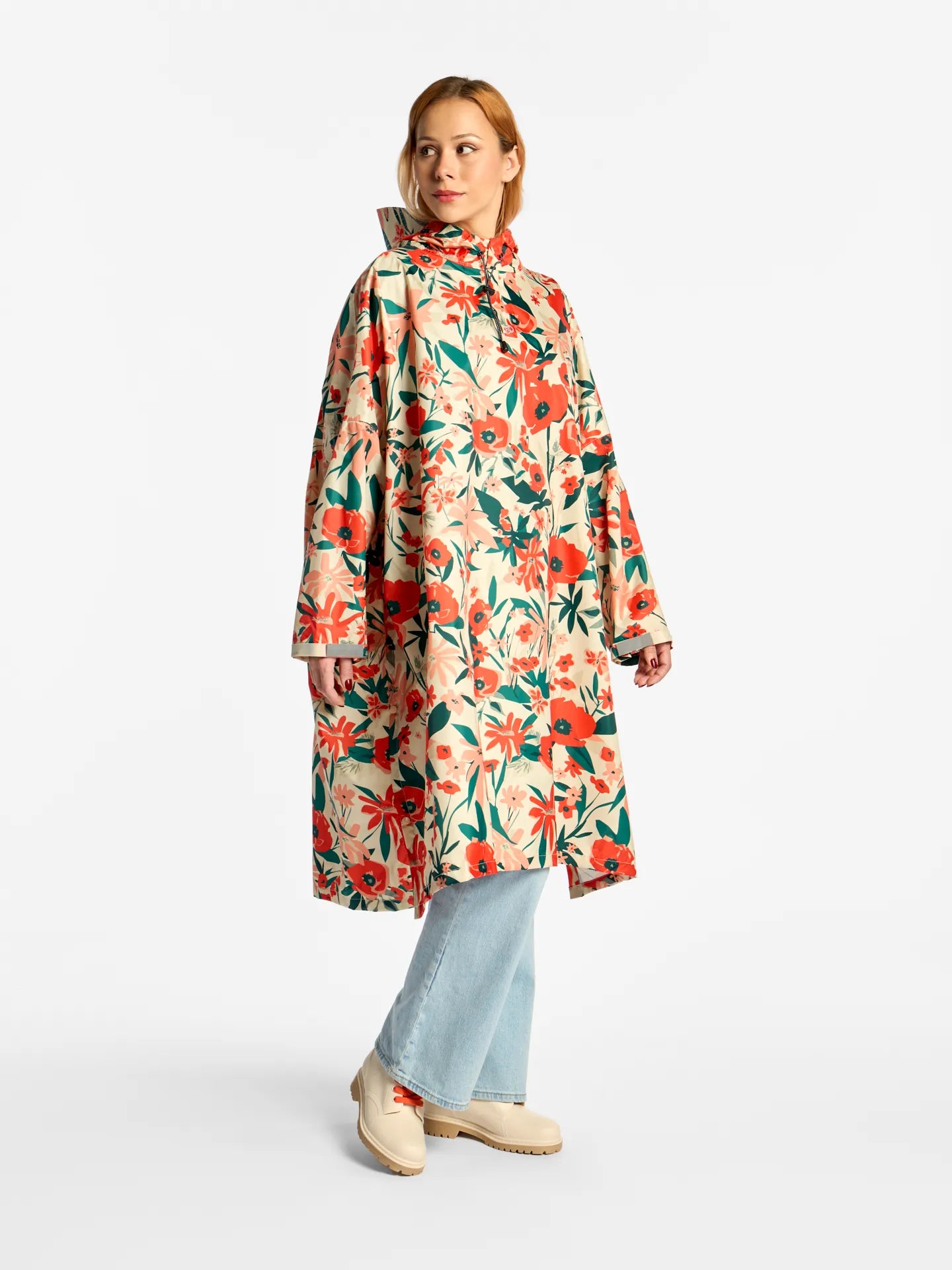 raincoat-poppy-garden-df/dfd04a6d3bc7b3c61d2ff046f620f6936a1e0174