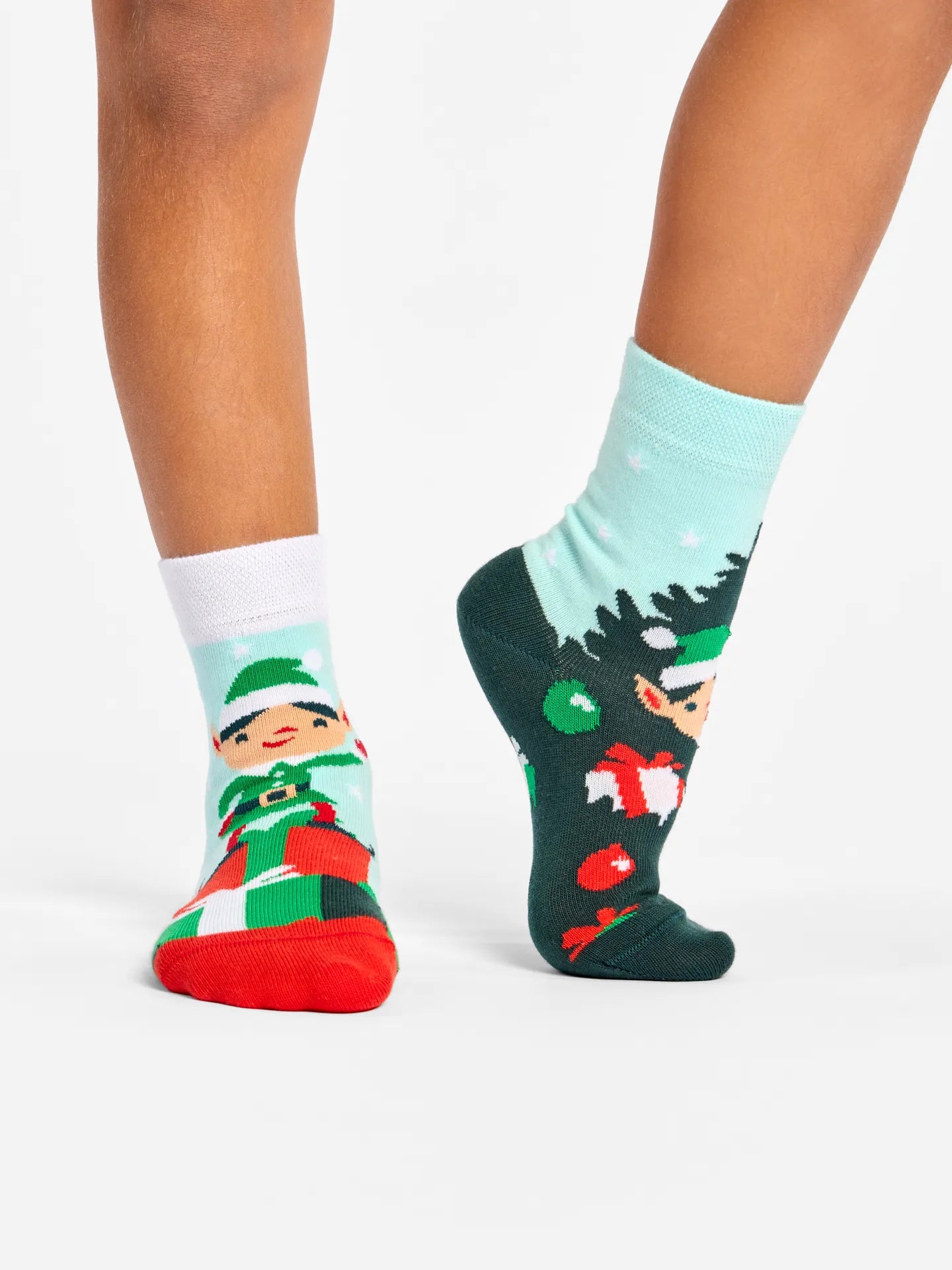kids-socks-elves-presents-9b/9ba17a9420eaa2f2a14bd38d3feb139f5296c96a