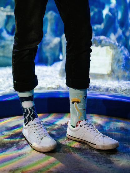 regular-socks-floating-jellyfish-1-58/586362a950686a7f2c993e4c69399e0717390f65