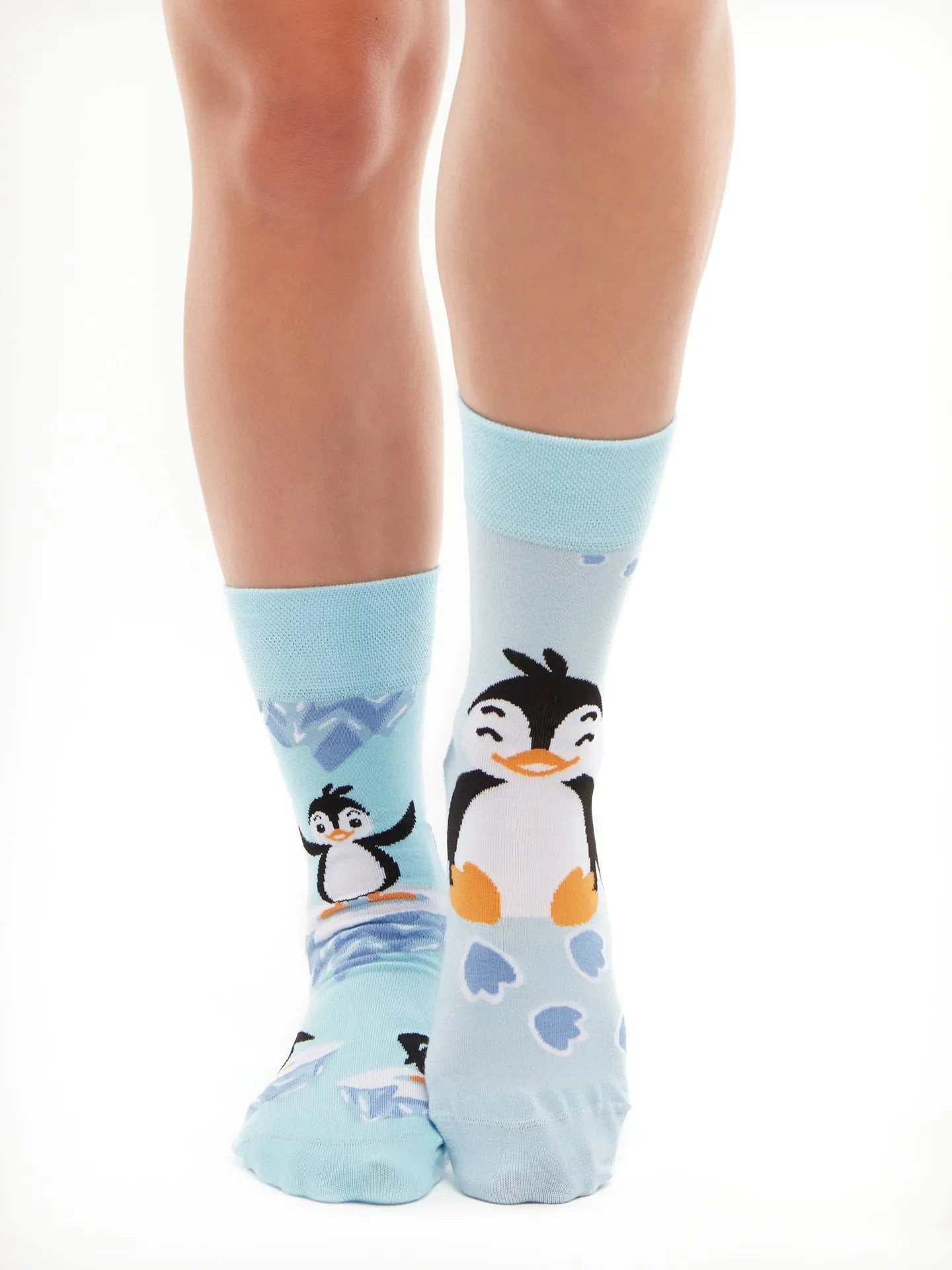 regular-socks-happy-penguin-1-c2/c26f81f8e416f6b232cfc34a00350a235a331170