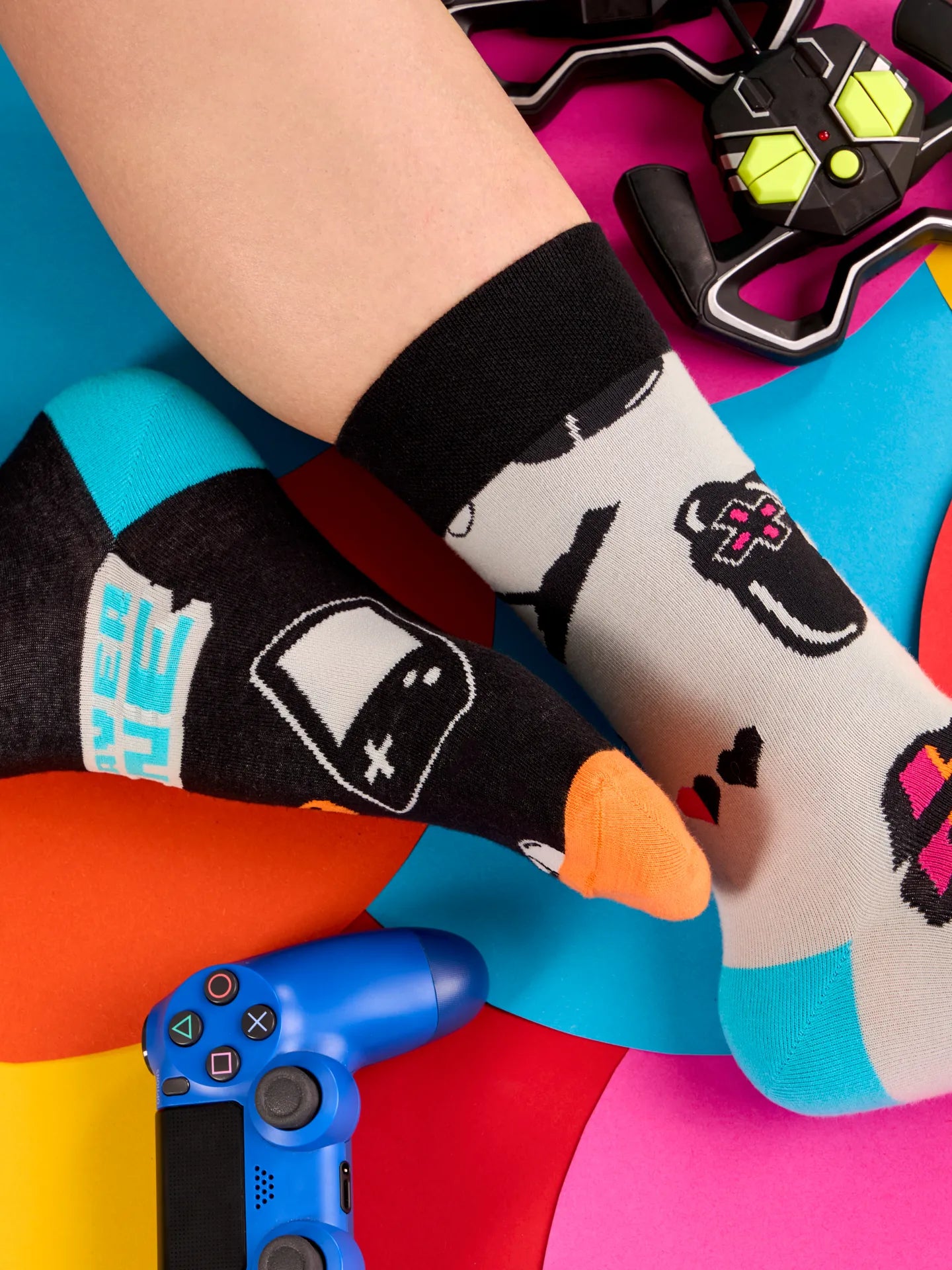 regular-socks-gamer-1-d3/d31ef3a40738f1f205d3187f6abcbe01d6c99d93