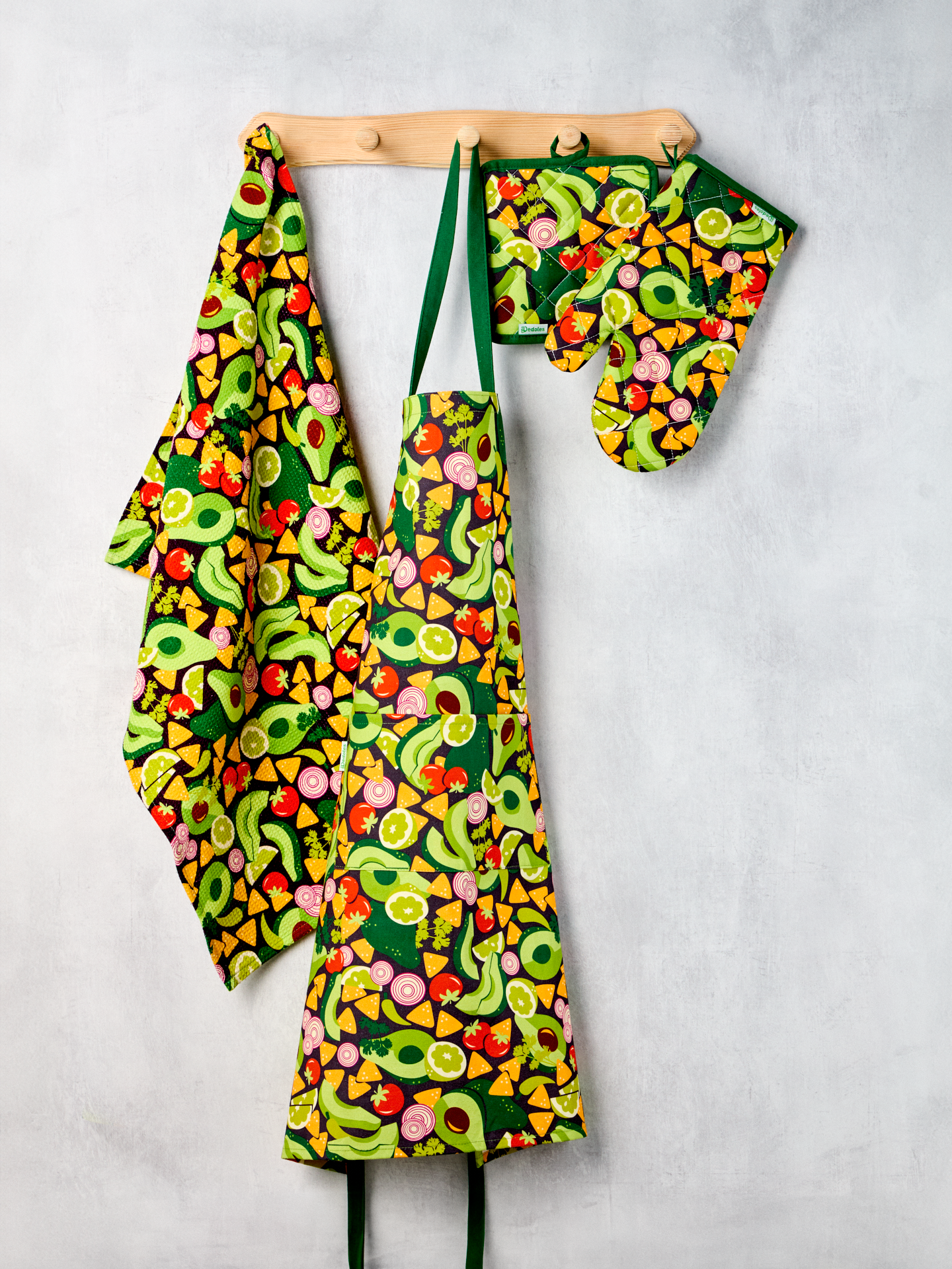 kitchen-apron-avocado-party-75/75f98ef93ab013be4b82a3878bde71ba2588e995