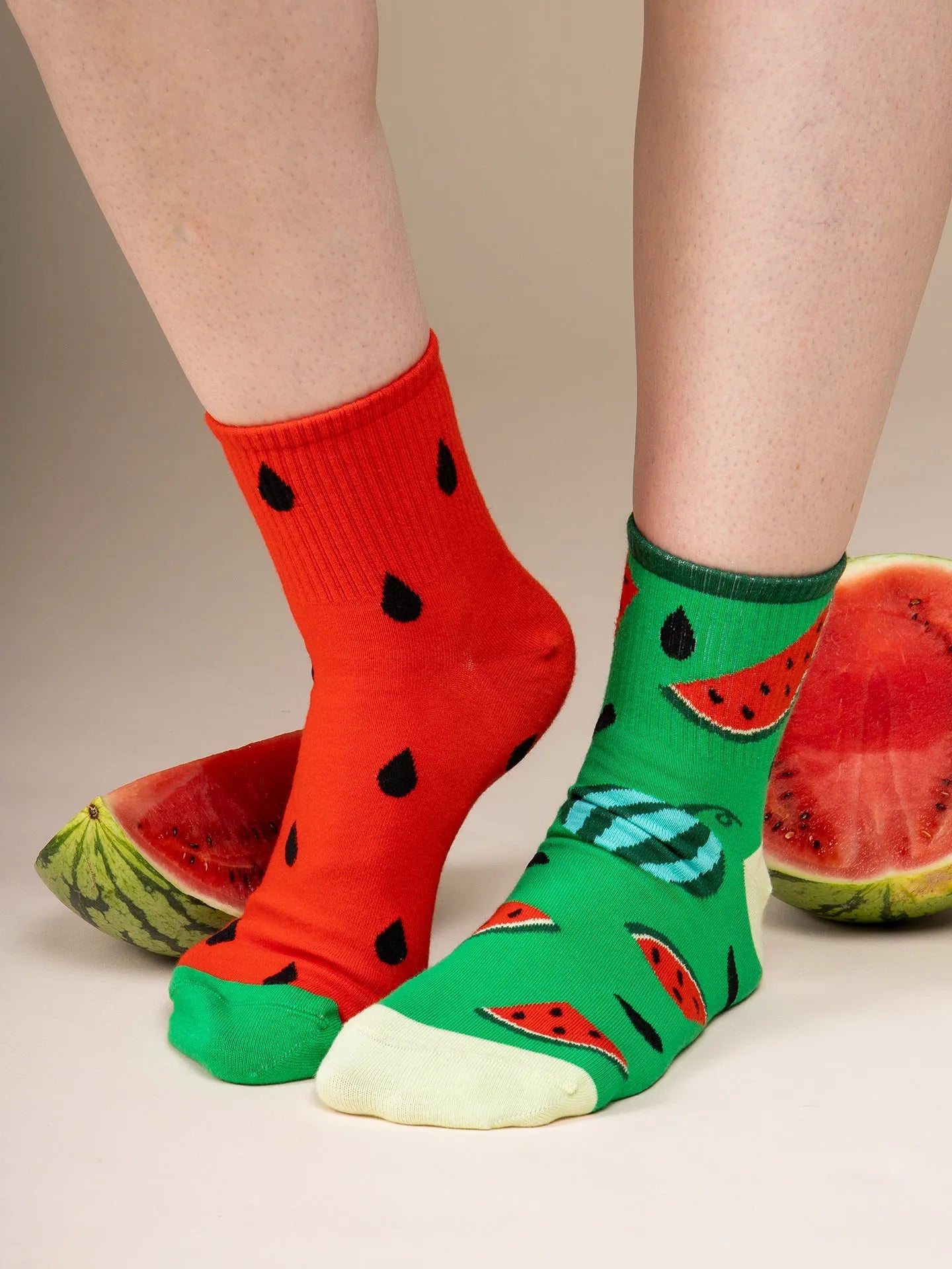 crew-socks-watermelon-season-1-96/96a448560e8179698fb57013eb8426f5dca0c561