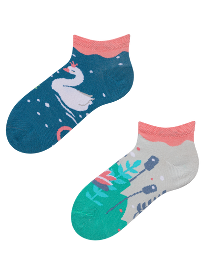 kids-ankle-socks-swans-6c/6cdf9ea48d4de2ea7287f70be6e34131e722c024