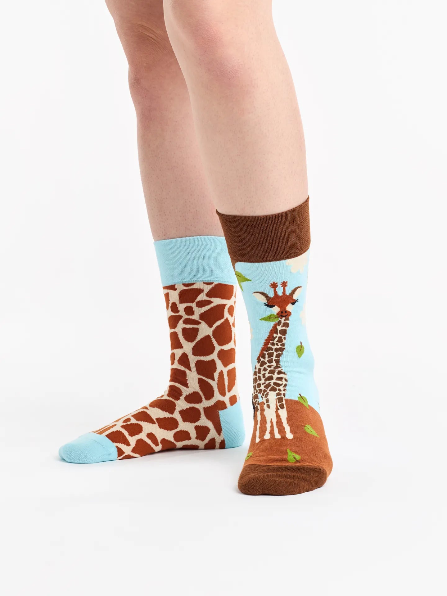regular-socks-cute-giraffe-1-c8/c89073b4cd6c5e16a5642f529d787b16d61159c1
