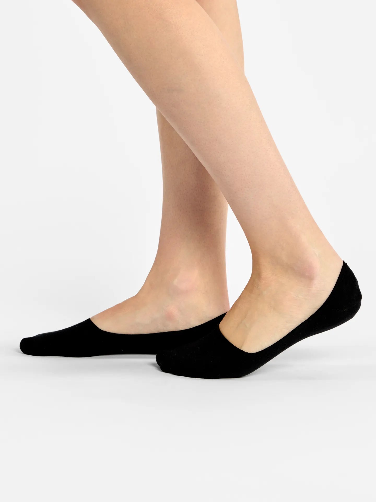 black-classic-cotton-no-show-socks-3-pack-77/77253dd9ff504d31c3e2ead633789f60b4783960