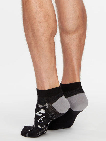 ankle-socks-music-1-e8/e892364255f007f9881ddfd3340992cc2a0c9324