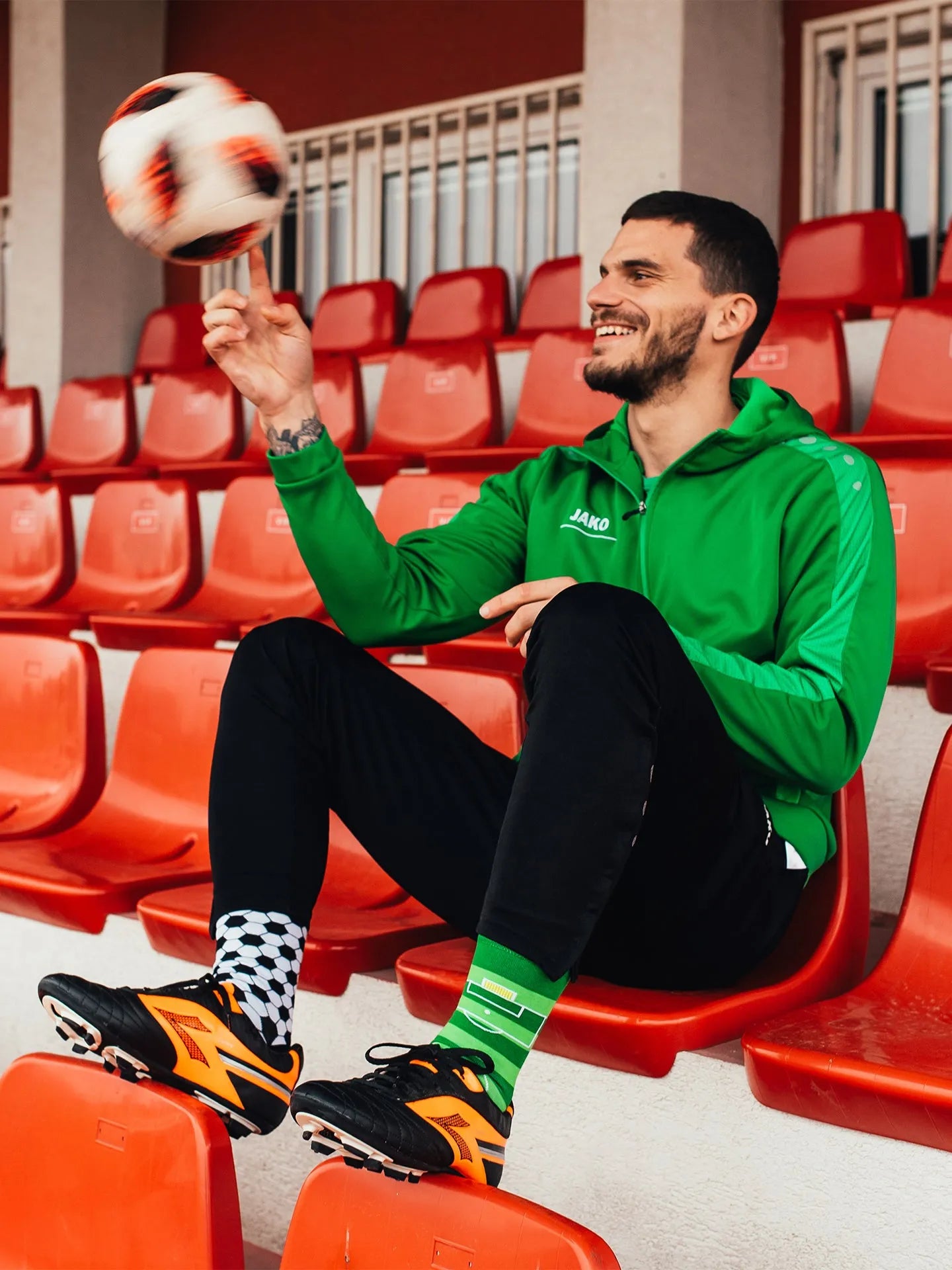 regular-socks-football-1-d1/d1f7d6f02de7b3e3f643f91e489547e620e7c689