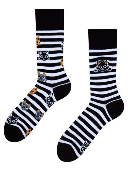regular-socks-cats-stripes-1-7d/7d2033ce768b6af67fb1bf1d03e06d1145ccfad9