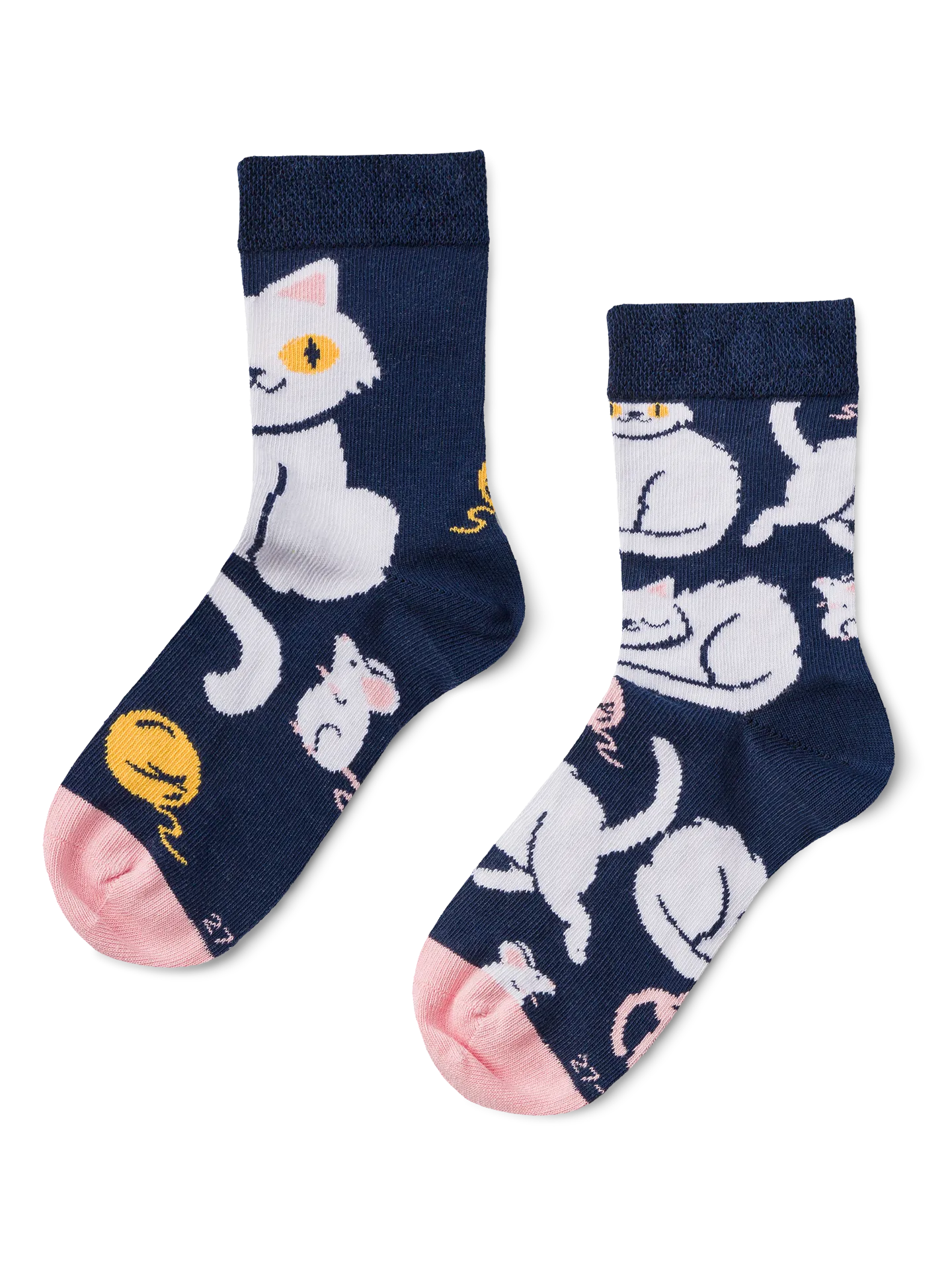 kids-socks-playful-kitty-1-48/48d9dc63dec0e73fed447ae68bc3994305b6239d